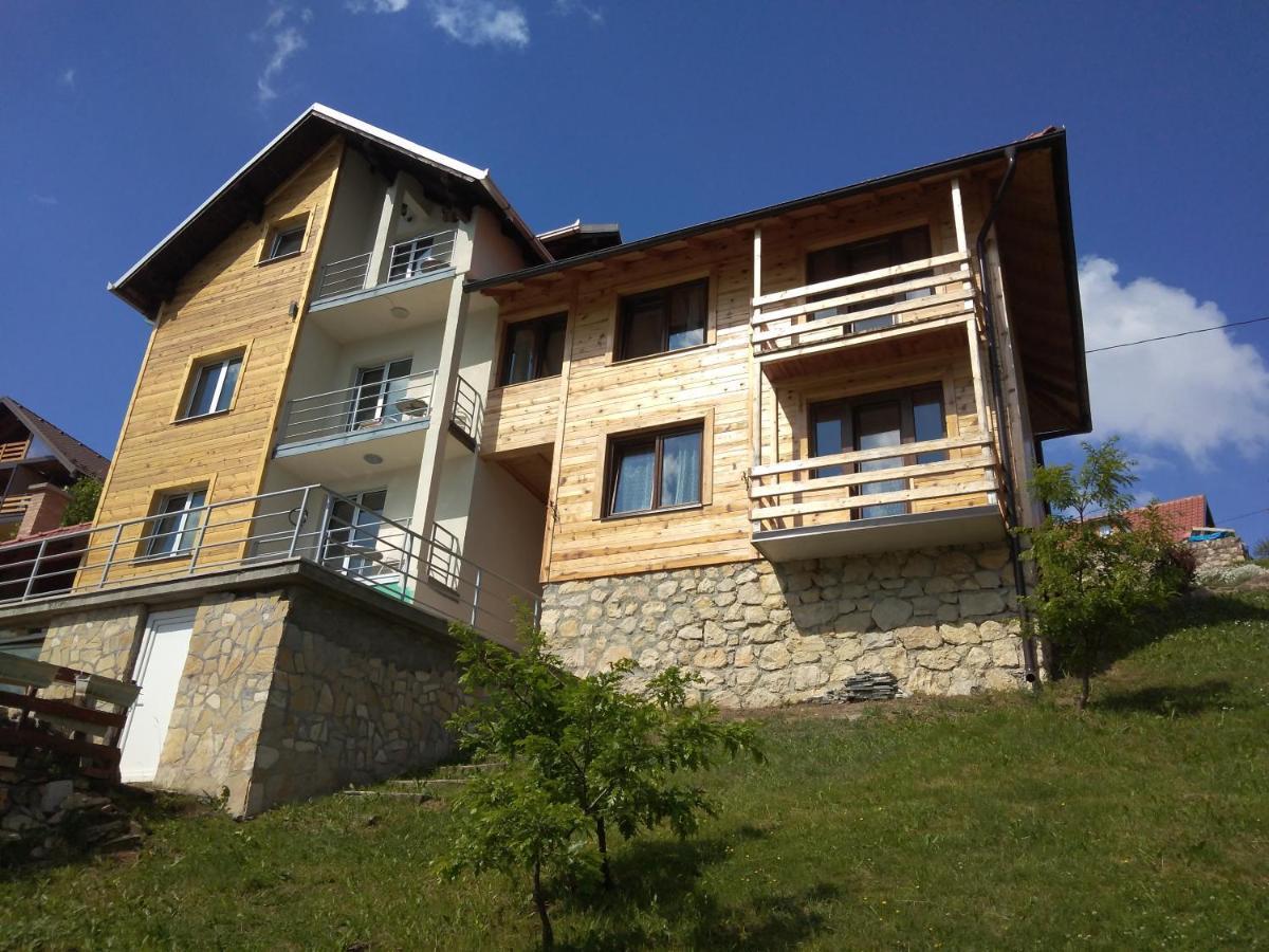 Tara Lake Apartments Jevtici Екстер'єр фото