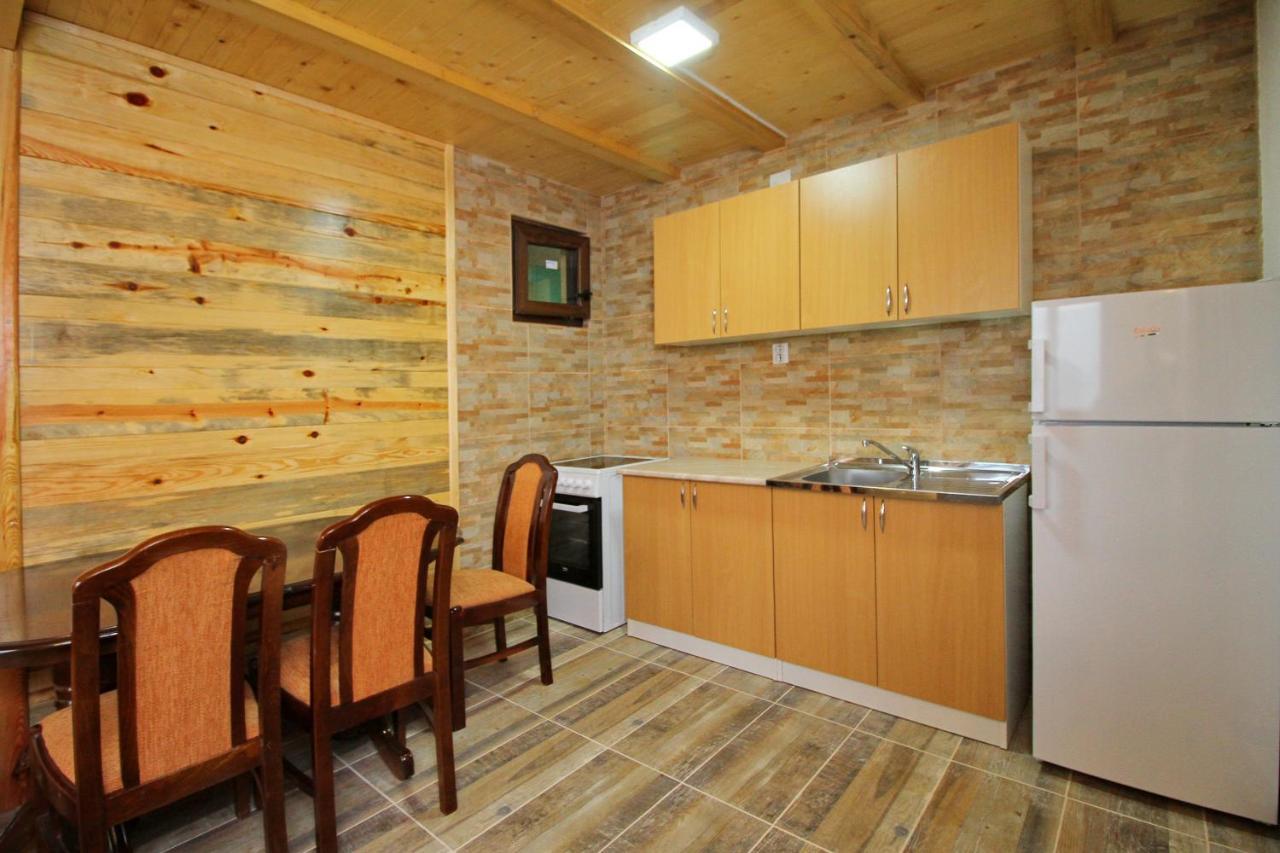 Tara Lake Apartments Jevtici Екстер'єр фото